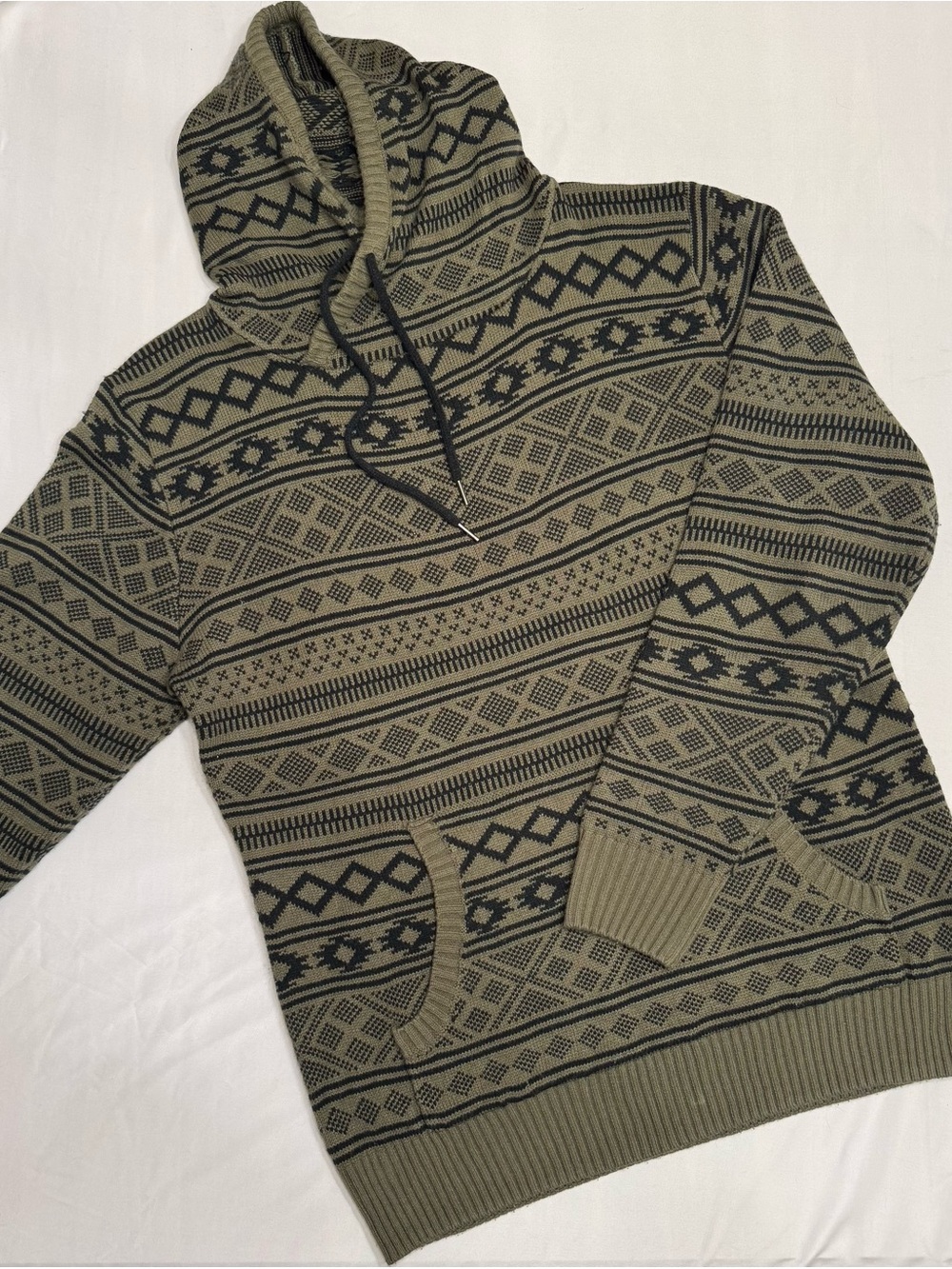 Carbon Olive & Black Geometric Crewneck Hoodie Sweater - Picture 1 of 3